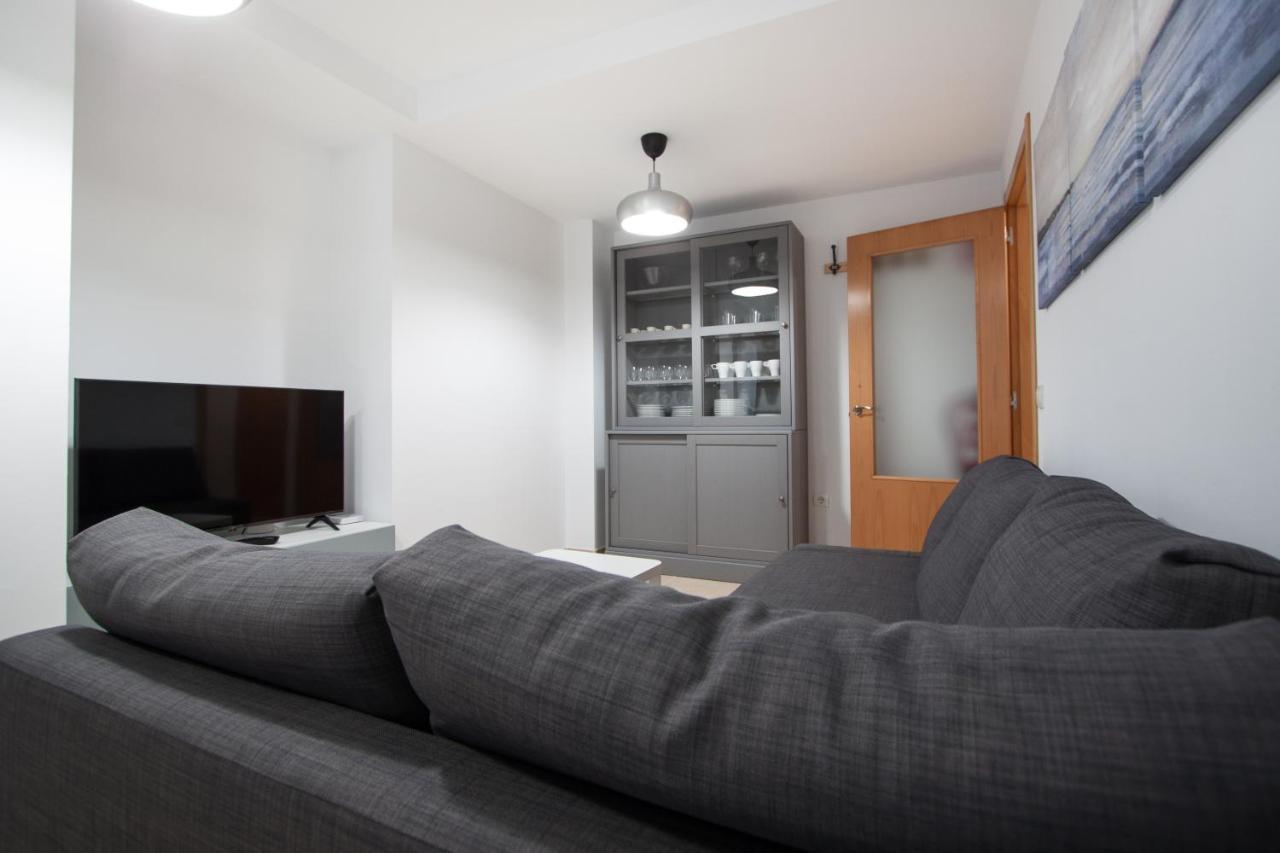 Esguil, Apartamento Con Piscina, A 3 Km De La Playa Vut-2995-As يانس المظهر الخارجي الصورة