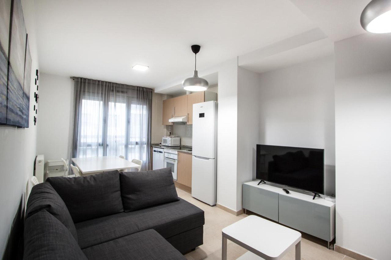 Esguil, Apartamento Con Piscina, A 3 Km De La Playa Vut-2995-As يانس المظهر الخارجي الصورة